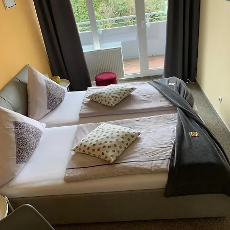 Jaegerhof Hotel 3*